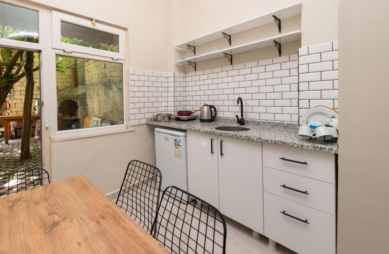 Nora Aparts Aparthotel Istanboel Buitenkant foto