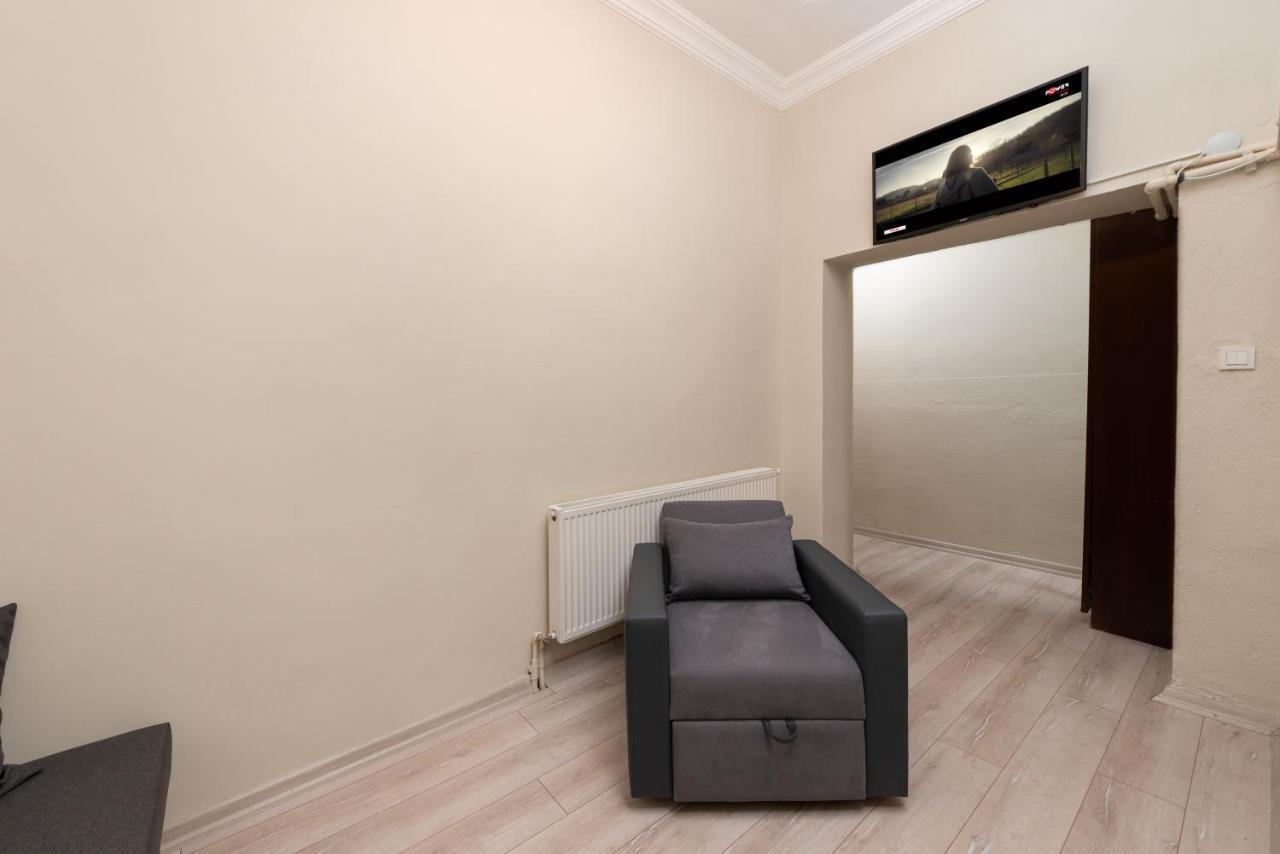 Nora Aparts Aparthotel Istanboel Buitenkant foto