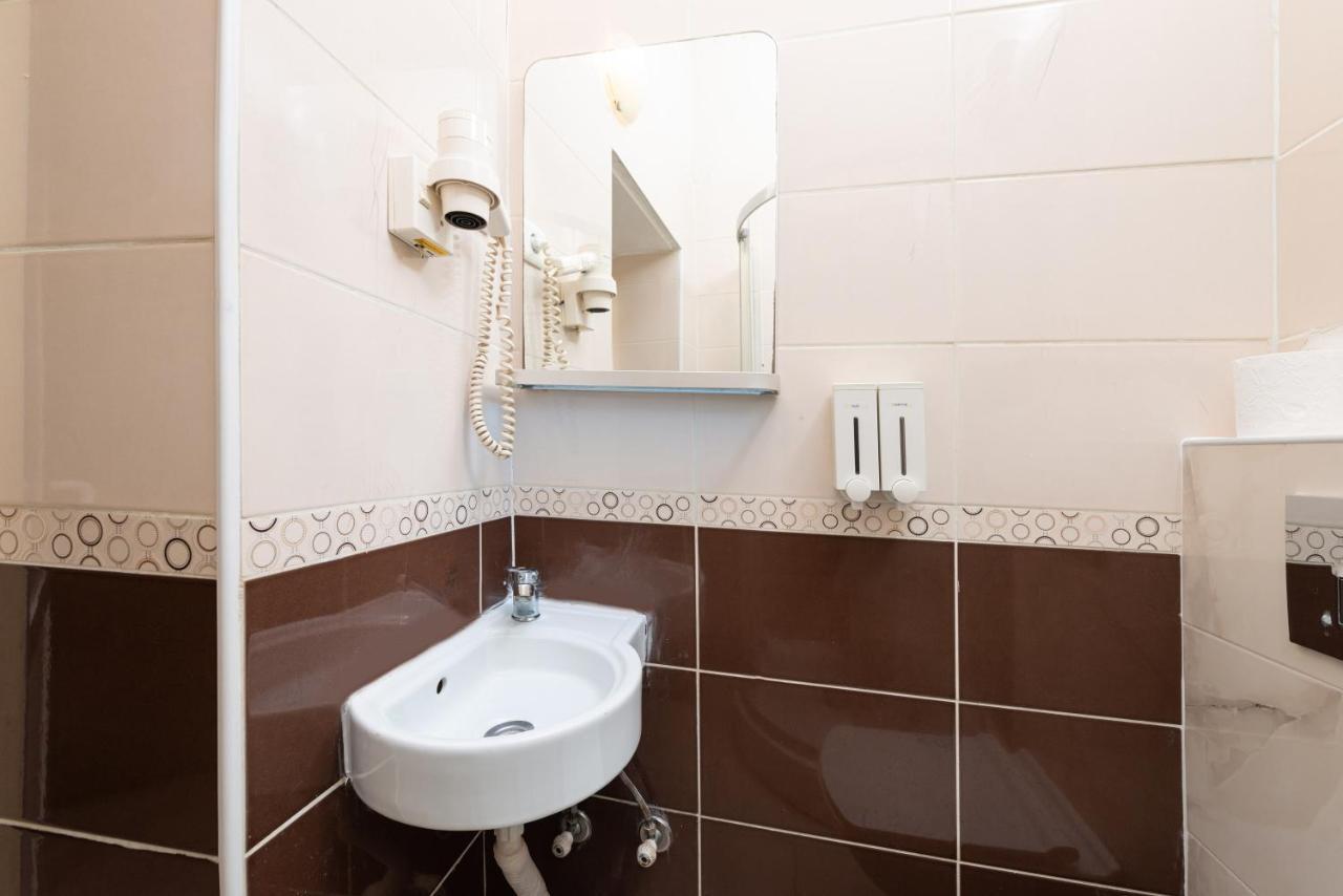 Nora Aparts Aparthotel Istanboel Buitenkant foto